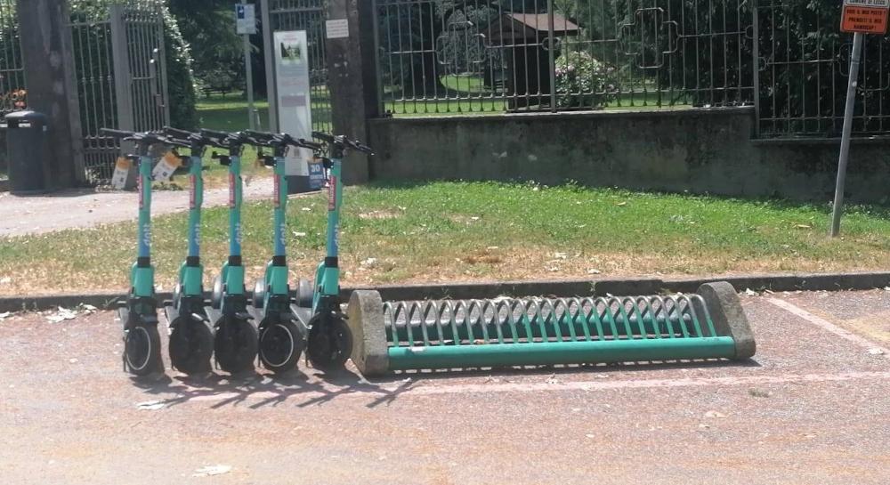 A Lecco arrivano 200 monopattini a noleggio: ecco quanto costa e come funziona il nuovo servizio