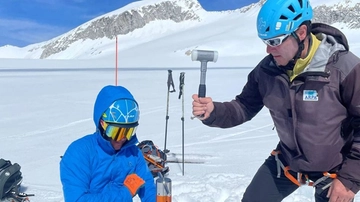 Oltre 40 metri di neve sui ghiacciai: inverno record in Lombardia