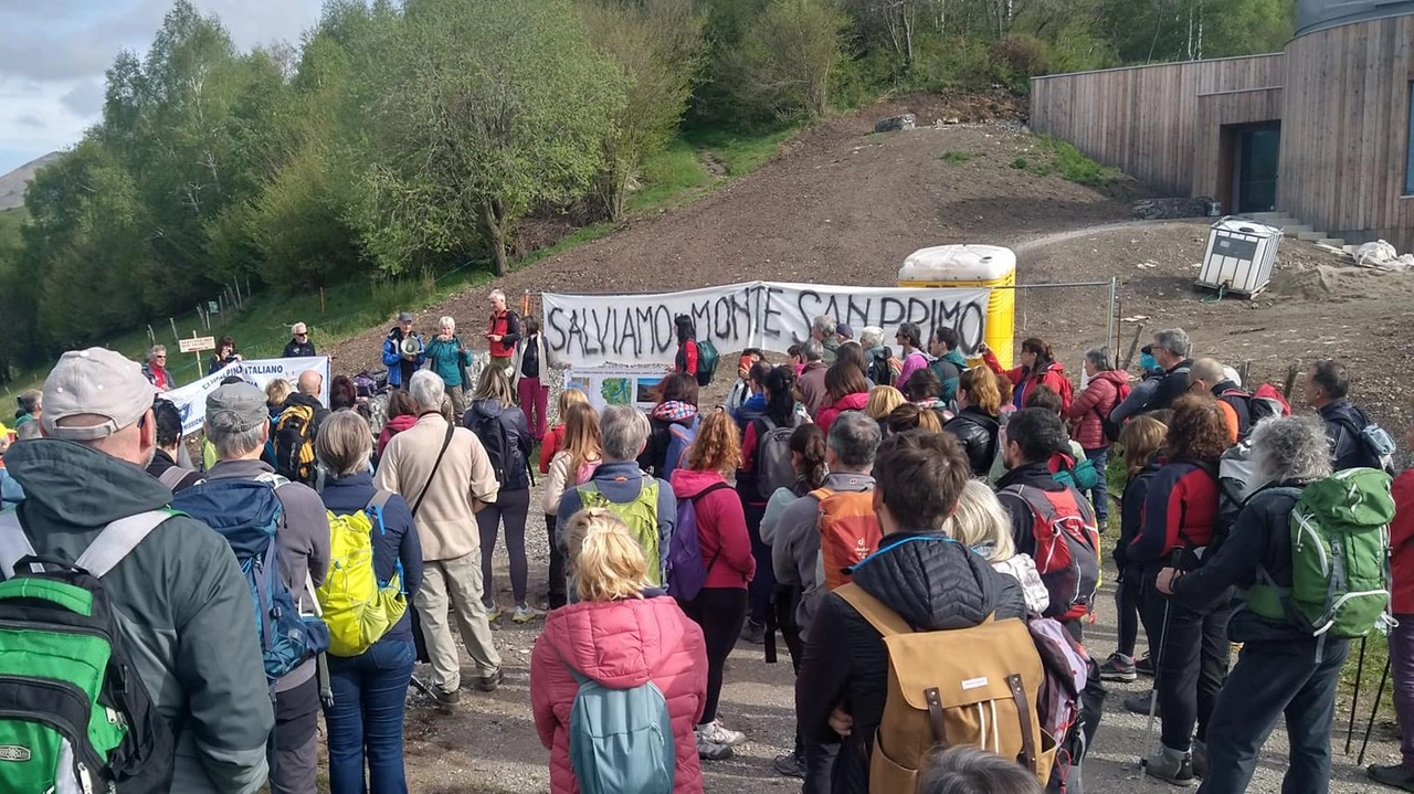 CASLINO D’ERBA Una strada di cui non c’era per nulla bisogno, secondo il Circolo ambiente Ilaria Alpi, la Scarenna -...