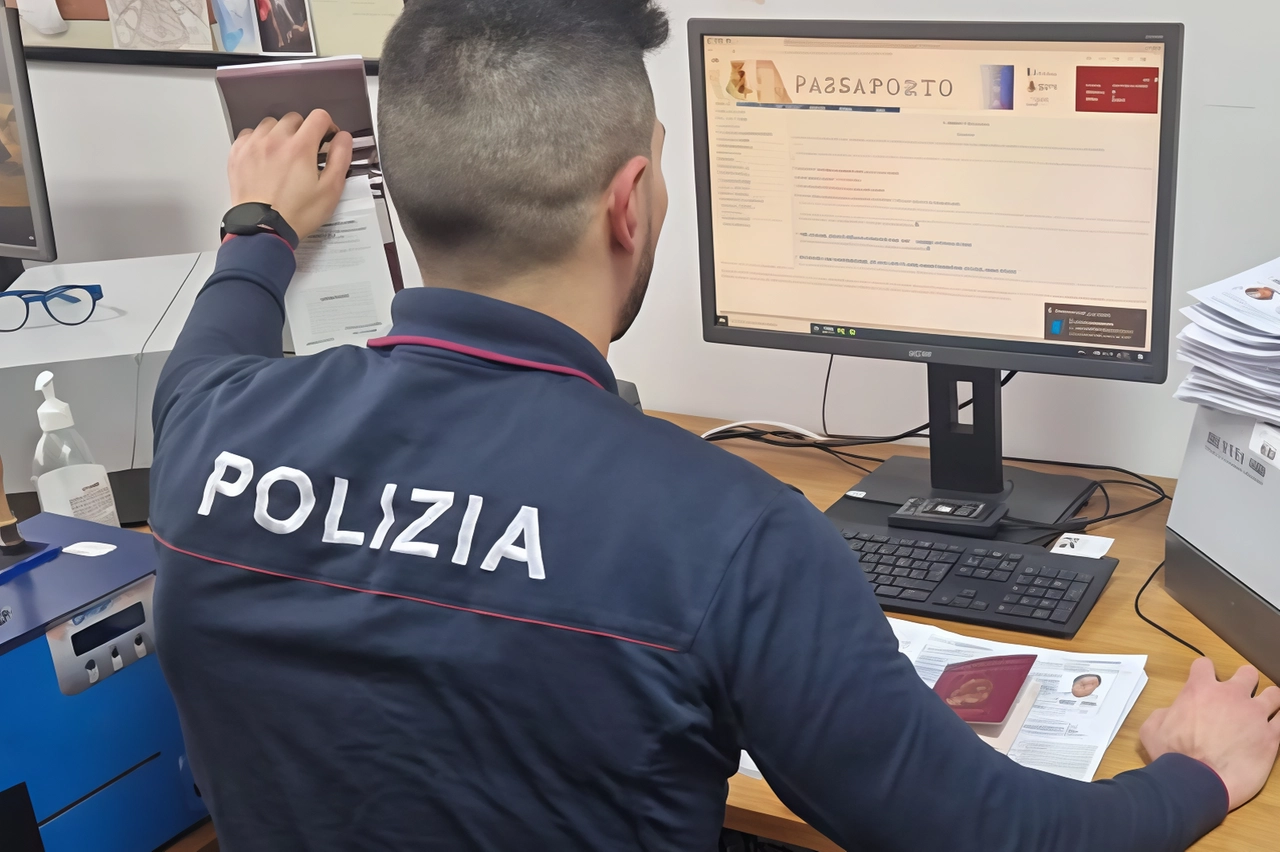 Passaporti, Open day alla questura di Monza