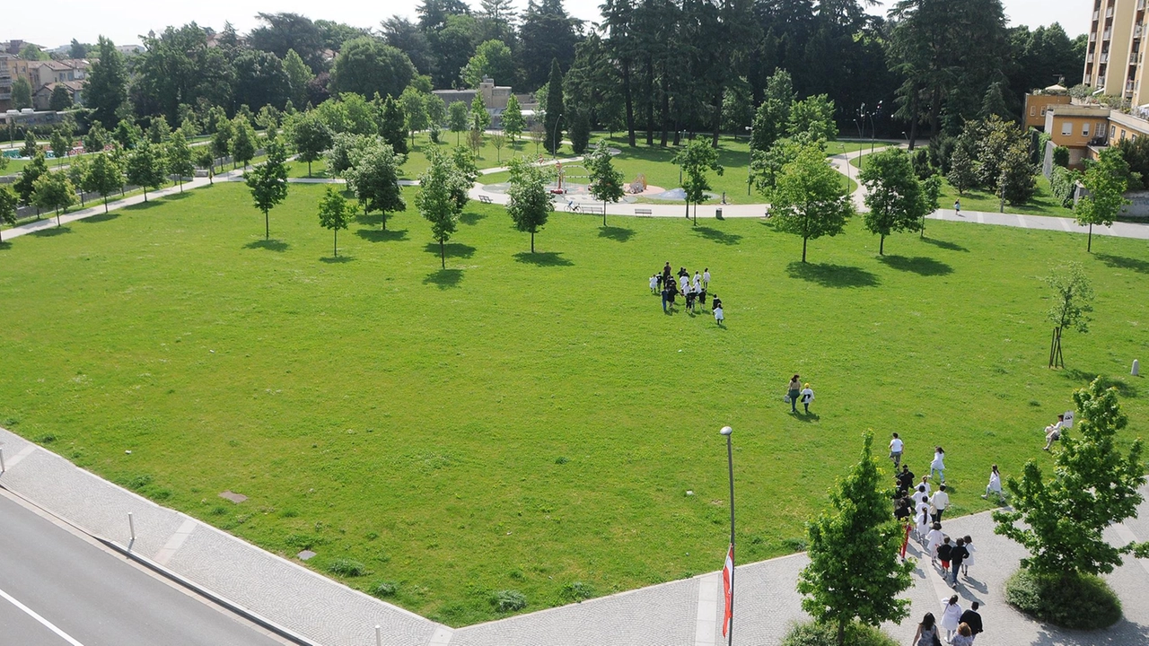 Il Parco Falcone Borsellino si trova nel centro di Legnano, a ridosso di piazza San Magno