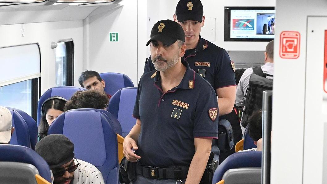 Turista rapinato e accoltellato. Presi due giovani Turista rapinato e accoltellato. Presi due giovani