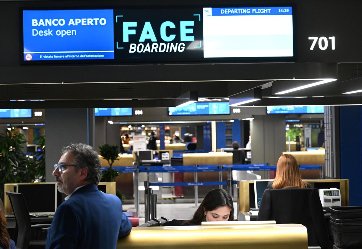 faceboarding stoppato dal garante sea sospende il servizio a linate