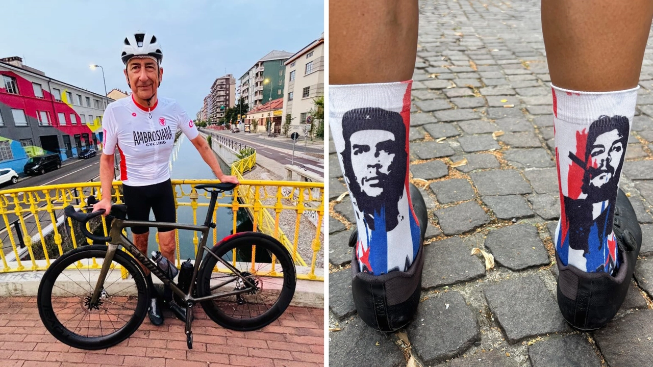 La foto alla partenza da Milano e quella dei calzini di Beppe Sala (Instagram) La foto alla partenza da Milano e quella dei calzini di Beppe Sala (Instagram)
