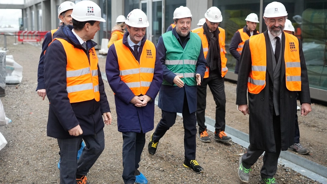 OLIMPIADI 2026. IL VILLAGGIO AVANZA, COSTRUTTORI: EXTRACOSTI ENTRO MARZO /FOTO COIMA RICORDA 40 MLN A SALVINI. AD ATLETI GLI ARREDI DEL FUTURO STUDENTATO(FOTO 1 di 1)