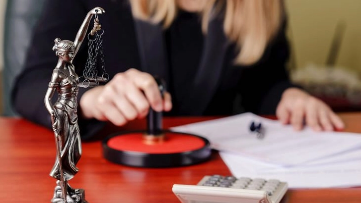 Il provvedimento della giudice è stato emesso nell’ambito di una divorzio É scattato un ricorso al Garante denunciando una invasione della privacy Il provvedimento della giudice è stato emesso nell’ambito di una divorzio É scattato un ricorso al Garante denunciando una invasione della privacy