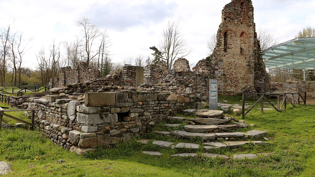 Il Parco archeologico di Castelseprio e la cultura riceveranno i contributi destinati alla provincia di Varese Fondi anche al settore sociale Il Parco archeologico di Castelseprio e la cultura riceveranno i contributi destinati alla provincia di Varese Fondi anche al settore sociale