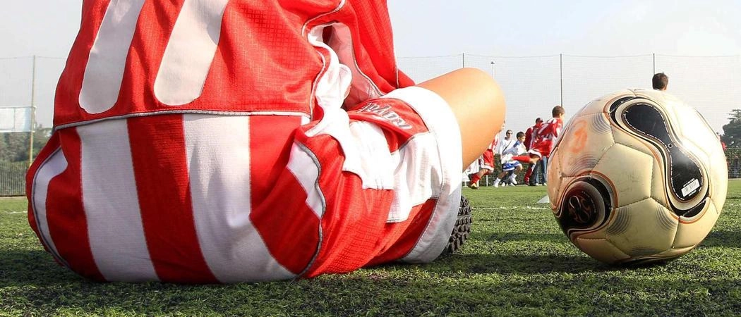 Esclusione nel calcio giovanile: il caso di Luca e la competizione a tutti i costi