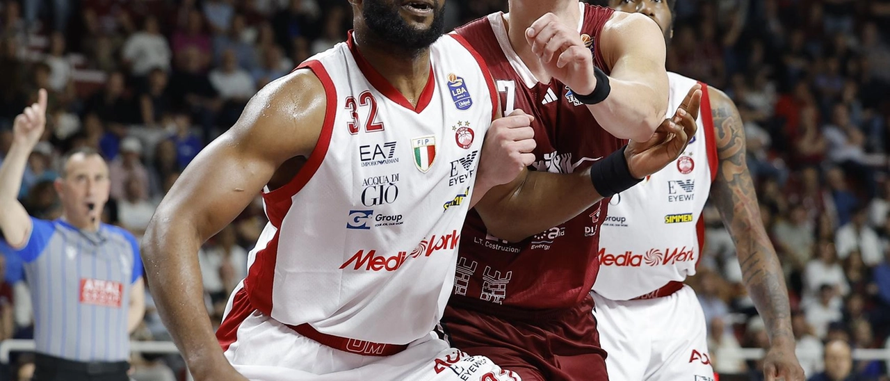 Olimpia chiude la regular season contro Givova Scafati: Nebo rientra per i playoff