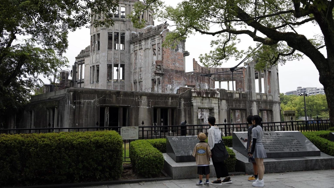 I sindaci della città e di Nagasaki, 'abolire le armi nucleari'