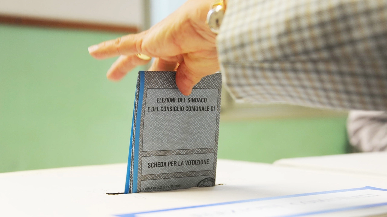 Elezioni amministrative 2025, cittadini al voto domenica 25 e lunedì 26 maggio 2025 Elezioni amministrative 2025, cittadini al voto domenica 25 e lunedì 26 maggio 2025