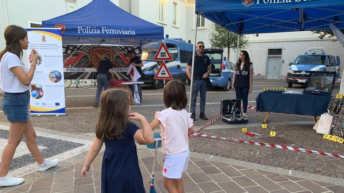 Tutti alla Notte della Legalità. Giovani alla scoperta della polizia