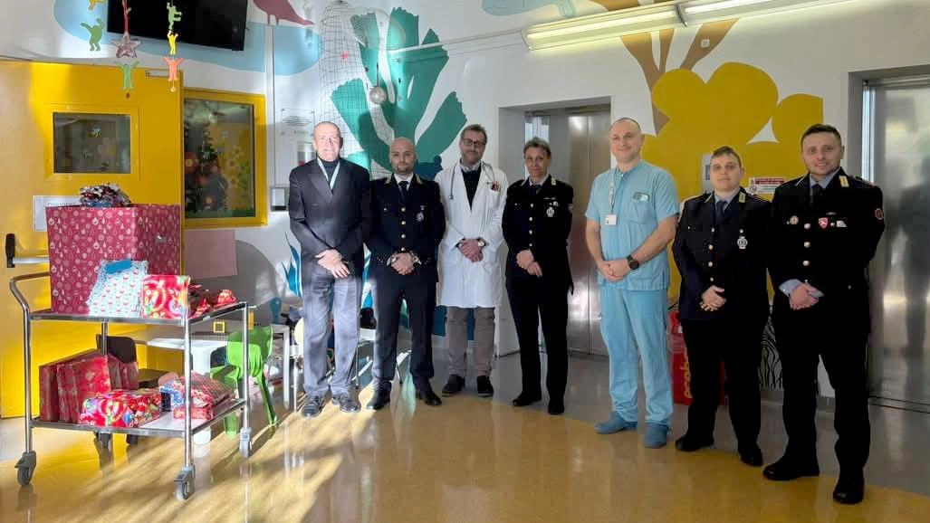 I bambini ricoverati nei reparti di pediatria degli ospedali San Carlo e San Paolo di Milano hanno vissuto un momento... I bambini ricoverati nei reparti di pediatria degli ospedali San Carlo e San Paolo di Milano hanno vissuto un momento...