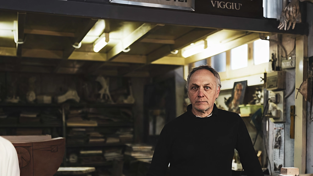 Sarà inaugurata oggi a Palazzo VIani Visconti la scultura “Il Volo della Fenice” che l’artista Massimo Fergnani ha donato...