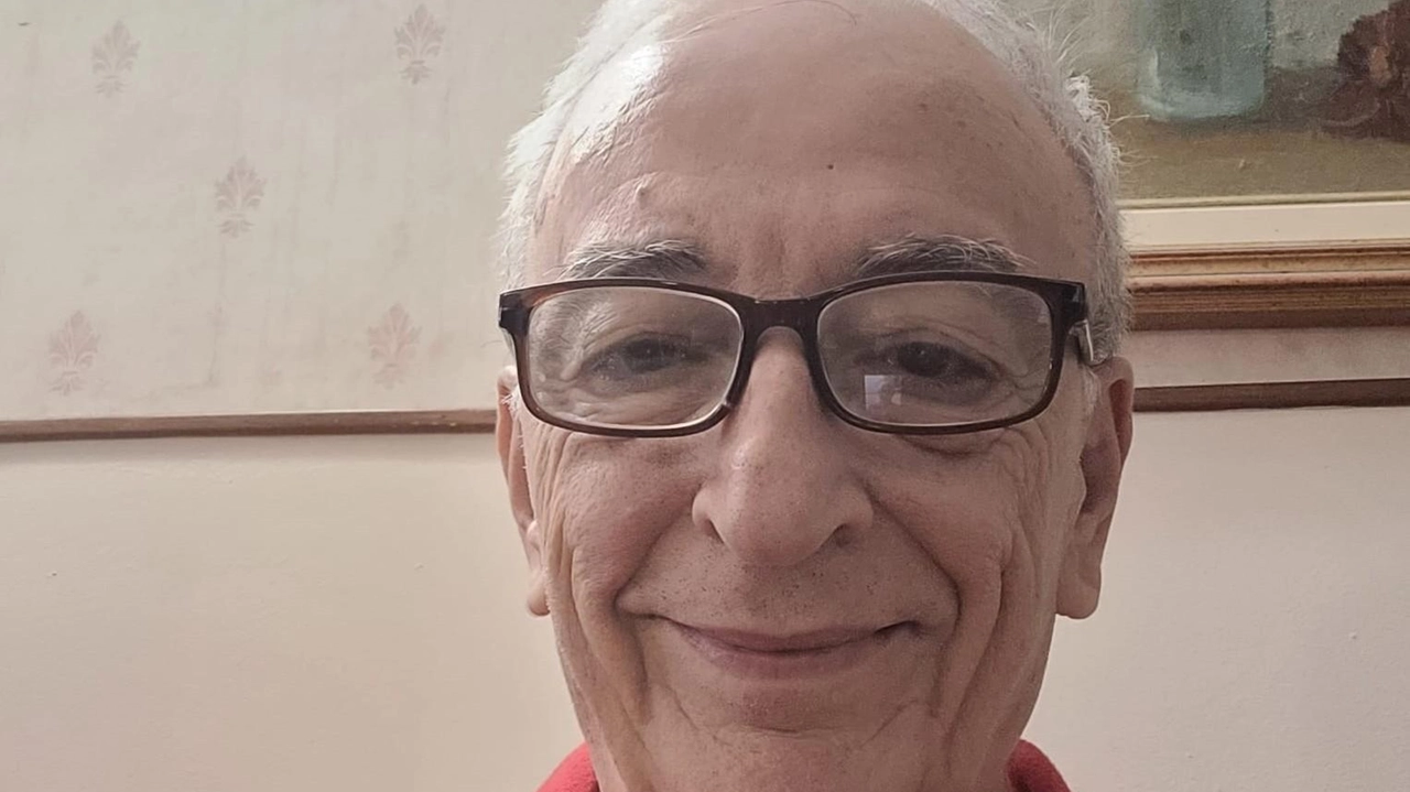 Pippo Frisone sindacalista Cgil pone dubbi sulle reggenze: semba risolto il problema delle sedi vacanti in realtà un ricorso potrebbe rimettere tutto in discussione Pippo Frisone sindacalista Cgil pone dubbi sulle reggenze: semba risolto il problema delle sedi vacanti in realtà un ricorso potrebbe rimettere tutto in discussione