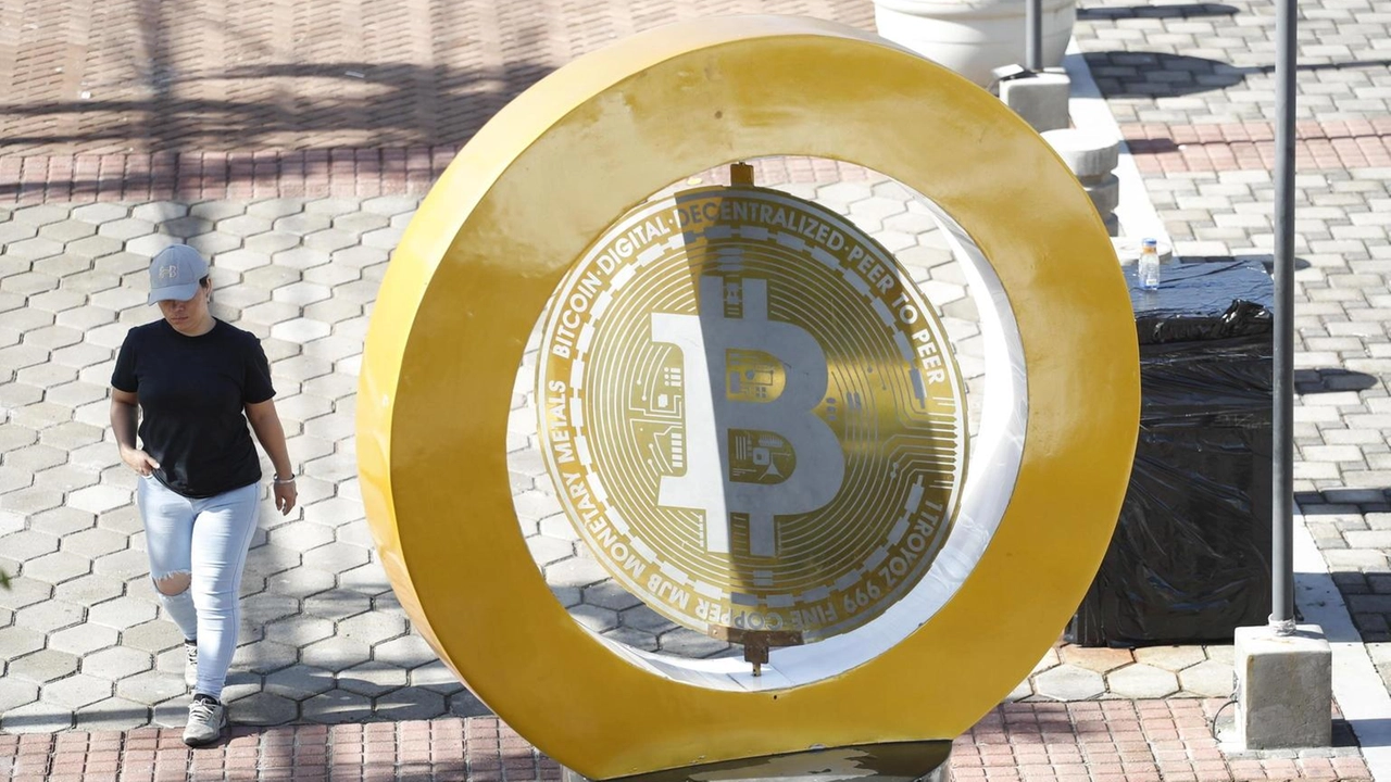 Bitcoin Bitcoin