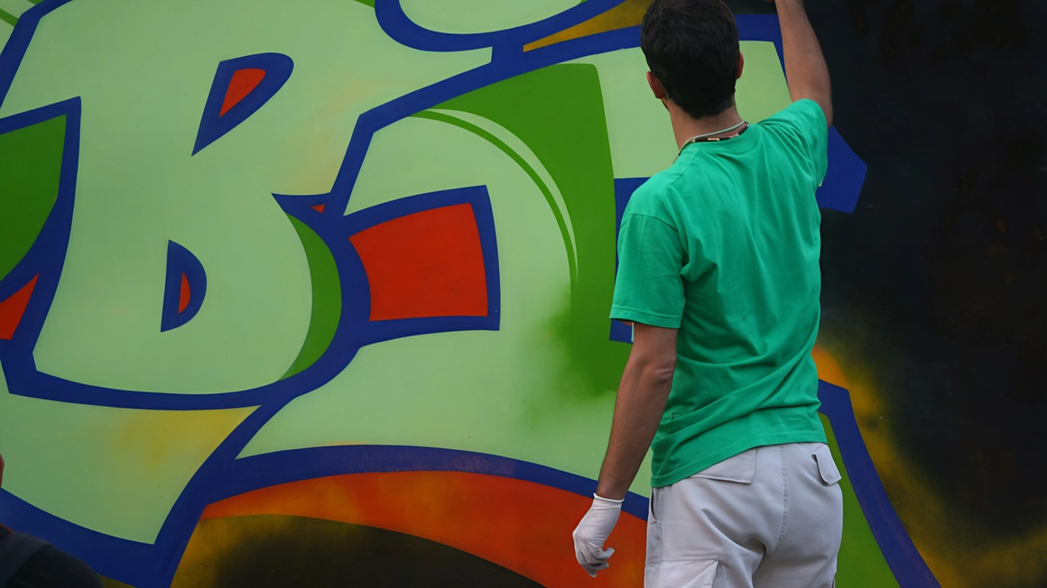 Lo spazio in cui ospitare il murale sarà scelto in sintonia per il disegno vincitore, «vogliamo ribadire la sacralità della vita attraverso l’arte» Lo spazio in cui ospitare il murale sarà scelto in sintonia per il disegno vincitore, «vogliamo ribadire la sacralità della vita attraverso l’arte»