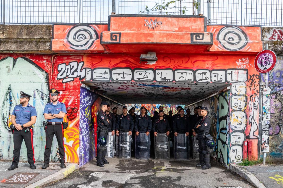 sgombero leoncavallo piantedosi non 232 stato anticipato anzi a milano fatta un8217operazione doverosamente logica