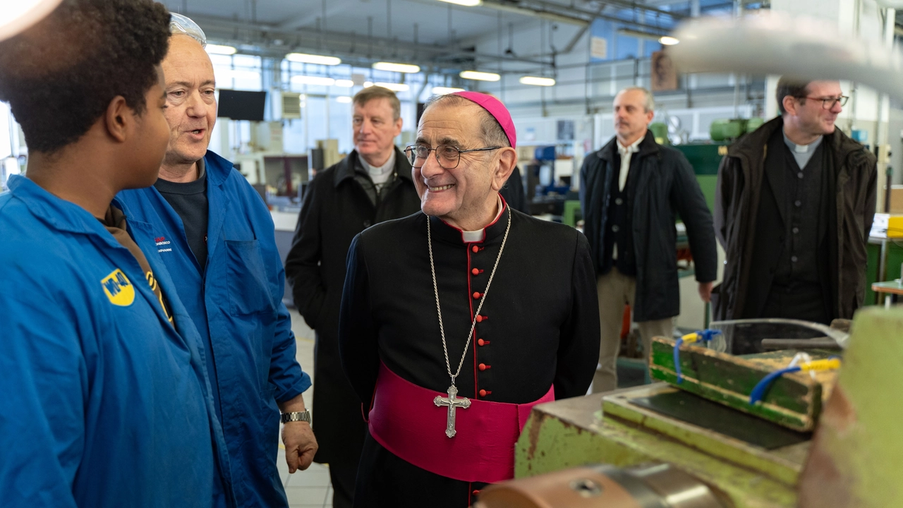 Visita all'Istituto Salesiani di Sesto San Giovanni del cardinale Mario Delpini Visita all'Istituto Salesiani di Sesto San Giovanni del cardinale Mario Delpini