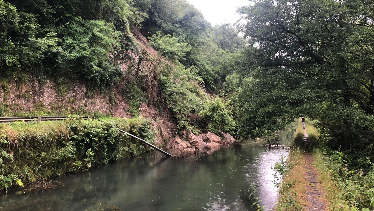 Frana sull’Adda, i soldi ci sono ma dopo un anno la strada è ancora chiusa. Come lo Stallazzo
