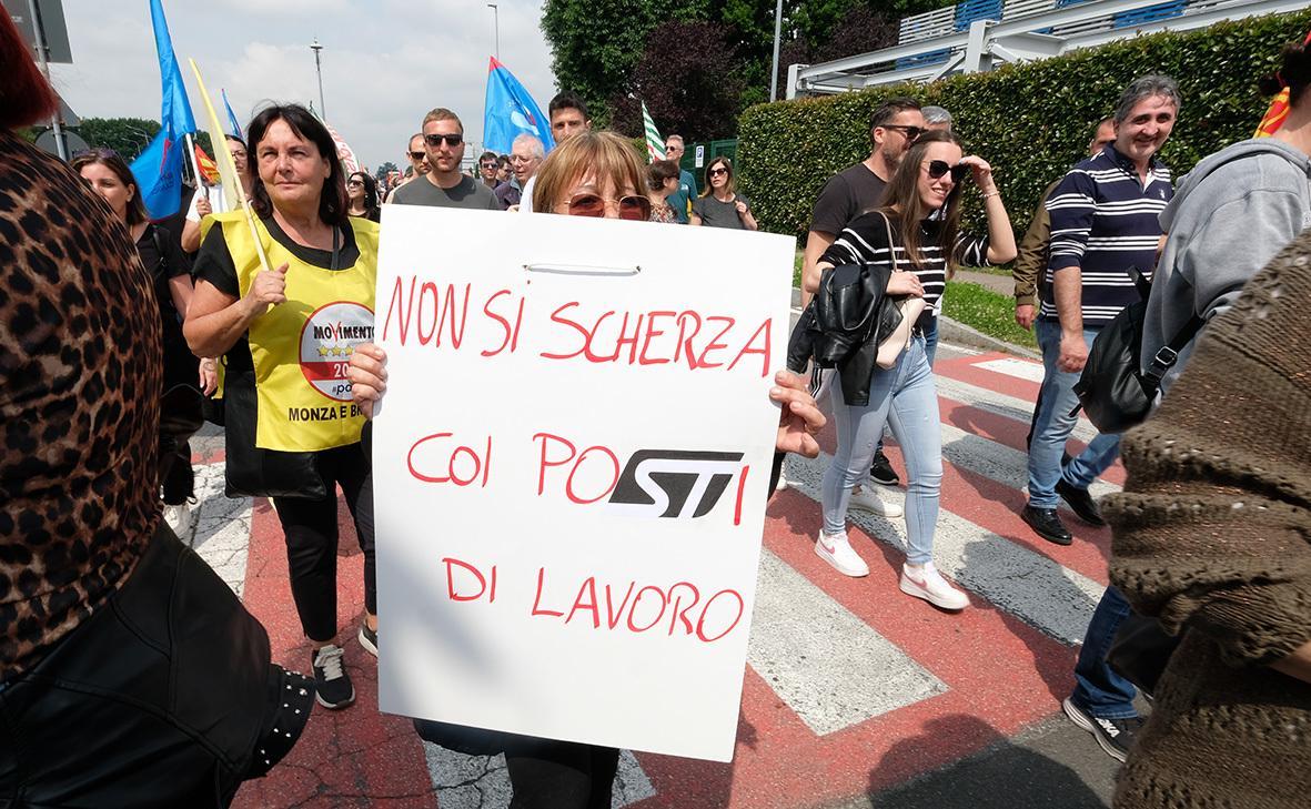 crisi st il consiglio fa quadrato l8217appello salviamo agrate
