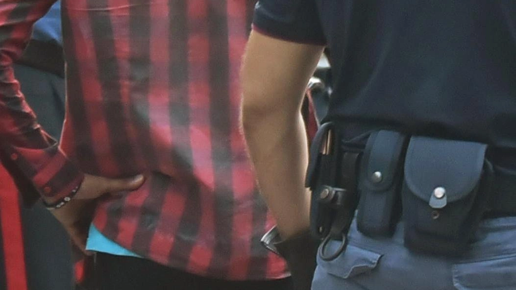 Uno dei controlli da parte delle forze dell’ordine nella zona Uno dei controlli da parte delle forze dell’ordine nella zona
