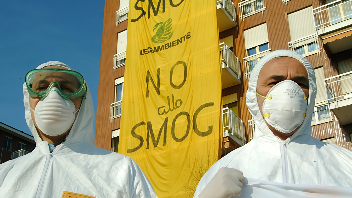 Tra le realtà cittadine più sensibili al tema dell’inquinamento atmosferico, c’è senz’altro il Comitato Aria Pulita di Monza, da anni... Tra le realtà cittadine più sensibili al tema dell’inquinamento atmosferico, c’è senz’altro il Comitato Aria Pulita di Monza, da anni...