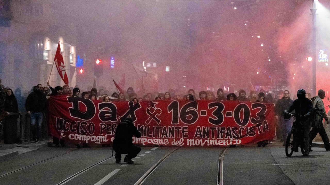La manifestazione in ricordo di Dax La manifestazione in ricordo di Dax