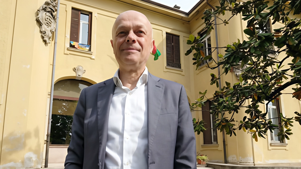Ottimi collegamenti con Monza, Milano e le città vicine, case a prezzi accessibili e servizi superiori. I fiori all’occhiello sono la Casa di Comunità e il Centro per la Famiglia, strutture di livello intercomunale. Ottimi collegamenti con Monza, Milano e le città vicine, case a prezzi accessibili e servizi superiori. I fiori all’occhiello sono la Casa di Comunità e il Centro per la Famiglia, strutture di livello intercomunale.