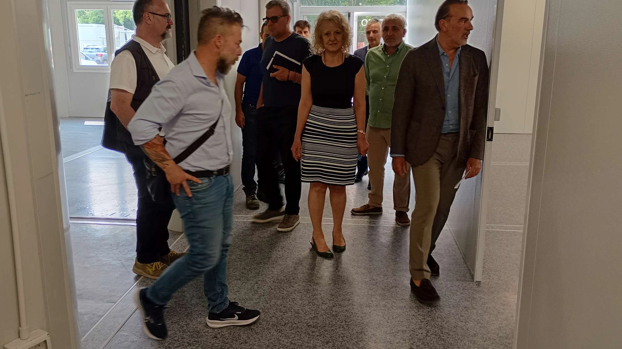 I moduli prefabbricati creati per ospitare gli alunni durante i lavori I moduli prefabbricati creati per ospitare gli alunni durante i lavori