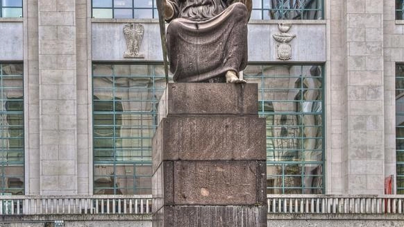 La protesta contro l’iniziativa riguarda il personale amministrativo degli uffici giudiziari milanesi La protesta contro l’iniziativa riguarda il personale amministrativo degli uffici giudiziari milanesi
