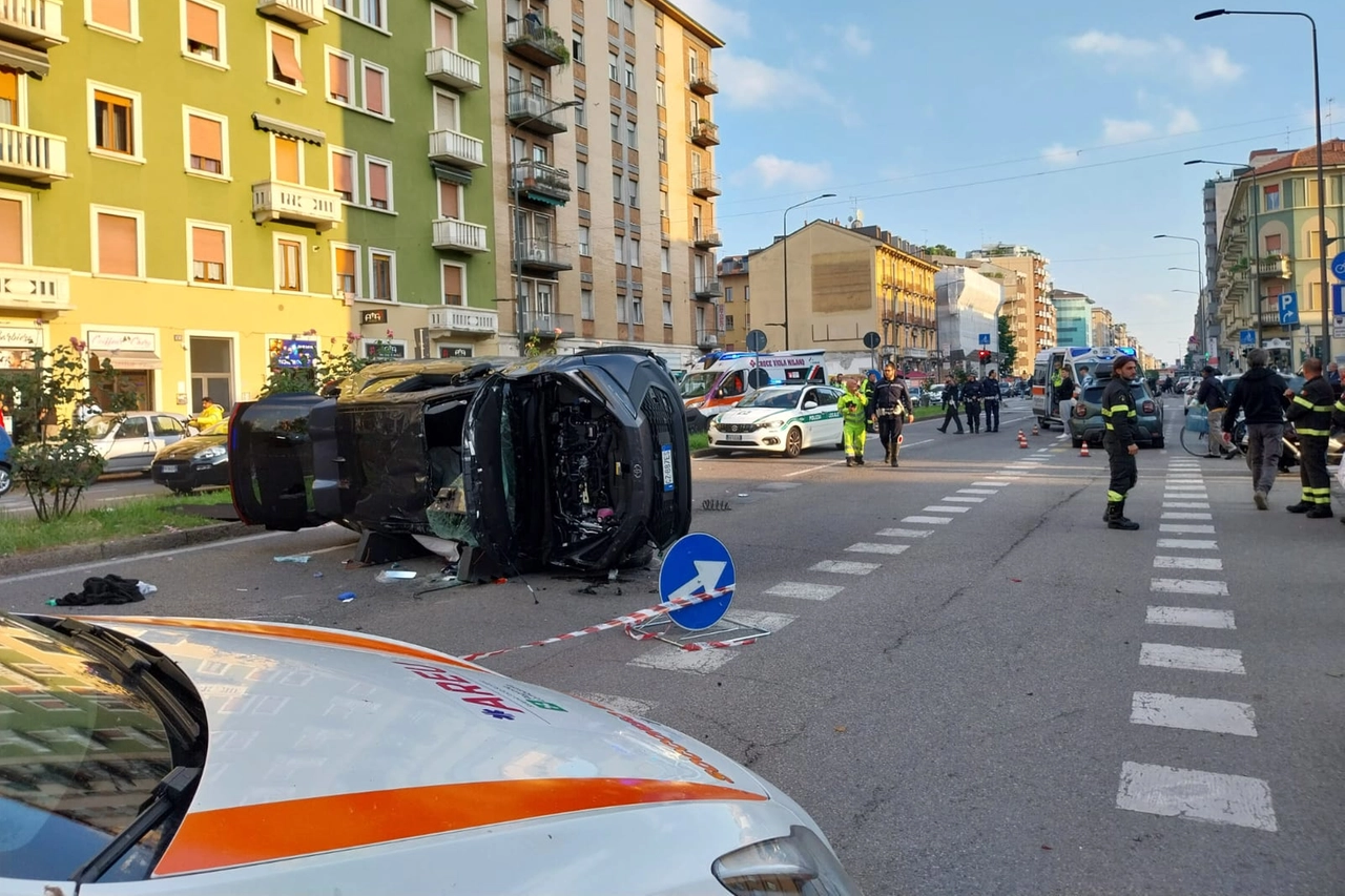 Lo schianto è avvenuto all'altezza di Gorla