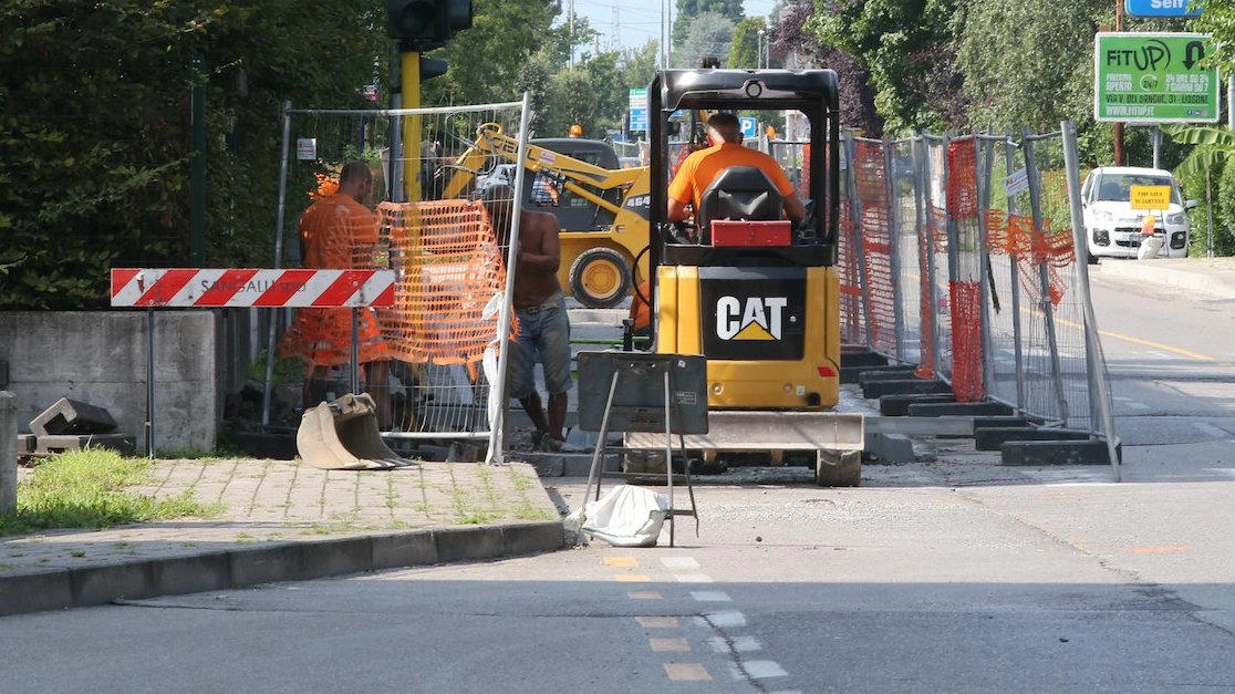 Un nuovo supermercato al posto dell’area dismessa. Uno spazio in cui sorgerà una media struttura di vendita sia di prodotti... Un nuovo supermercato al posto dell’area dismessa. Uno spazio in cui sorgerà una media struttura di vendita sia di prodotti...