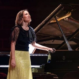 “Musica sull’Acqua” a Colico, debutto con la pianista Ingrid Fliter