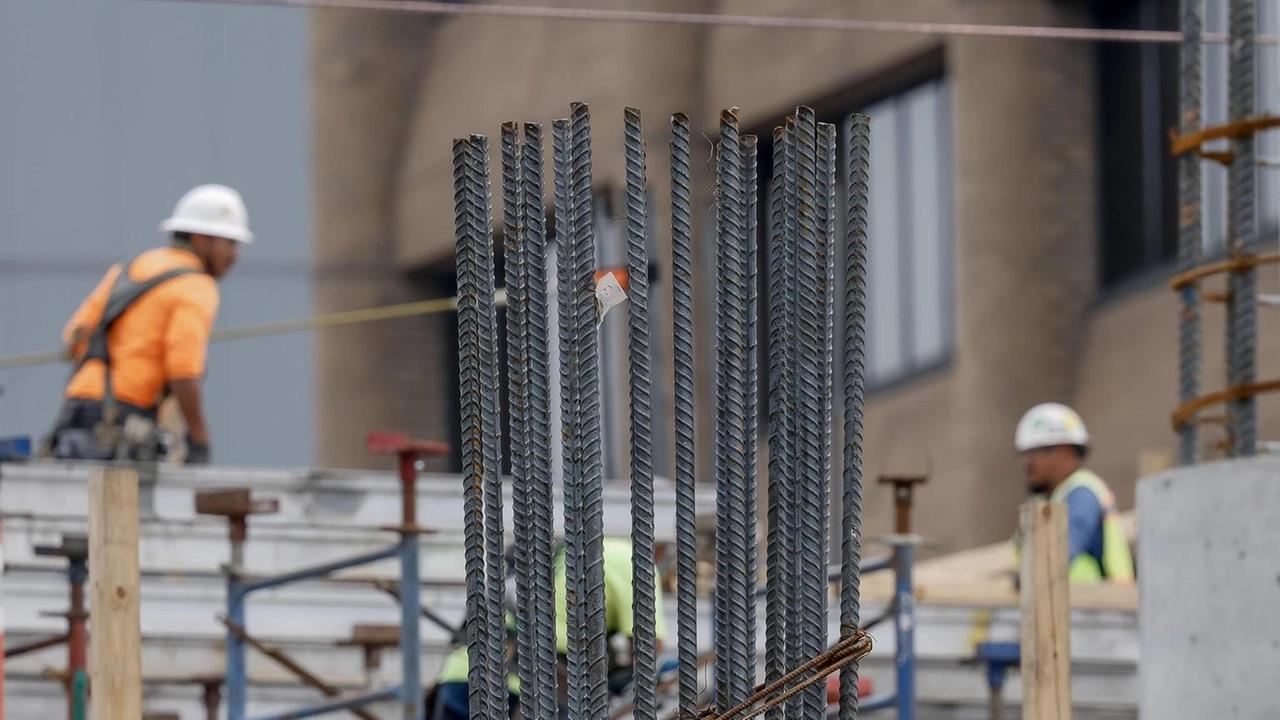 Unioncamere, il 73,5% lo fa per carenza di lavoratori italiani