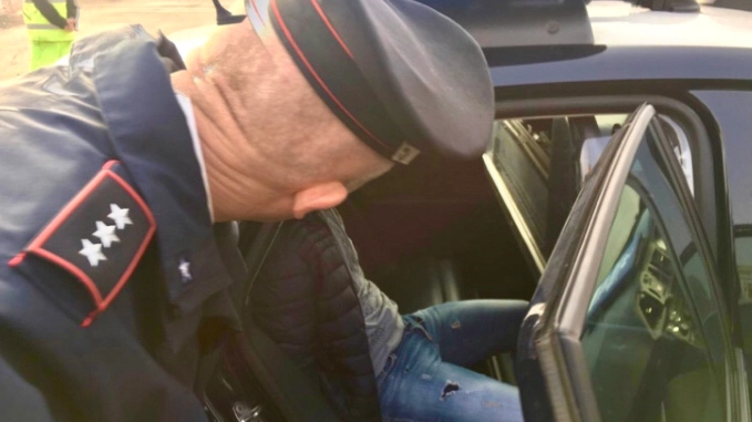 Portato in carcere dai carabinieri di Cantù