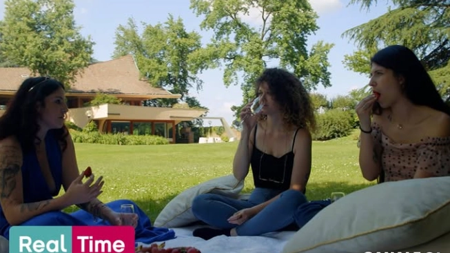 Sara insieme ad Adele e Francesca nel momeno della reunion di Matrimonio a prima vista 2025 (foto Instagram Real Time) Sara insieme ad Adele e Francesca nel momeno della reunion di Matrimonio a prima vista 2025 (foto Instagram Real Time)