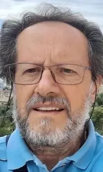 Sfida a due dopo due anni di commissario