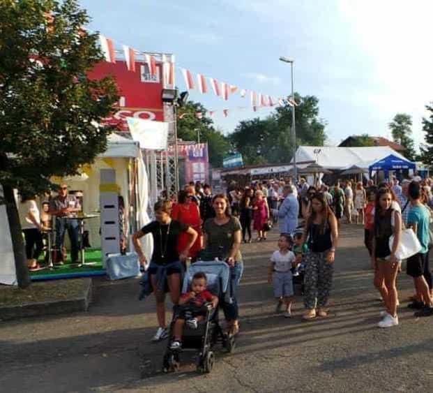 Lainate, torna la fiera di San Rocco. Debuttano gli Artigiani del gusto Lainate, torna la fiera di San Rocco. Debuttano gli Artigiani del gusto