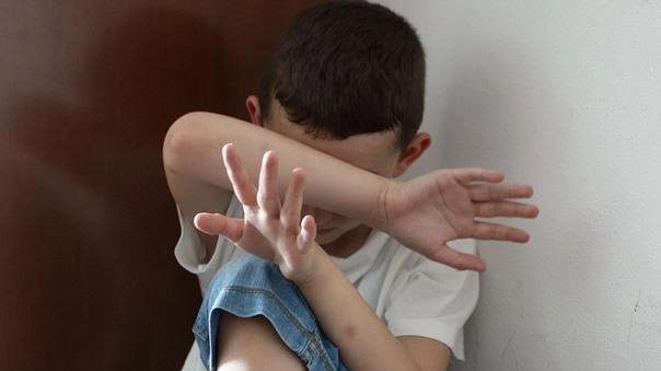 «Dopo aver capito il contenuto della lettera, mio figlio è entrato in camera e non voleva più uscire», ci confida una mamma «Dopo aver capito il contenuto della lettera, mio figlio è entrato in camera e non voleva più uscire», ci confida una mamma