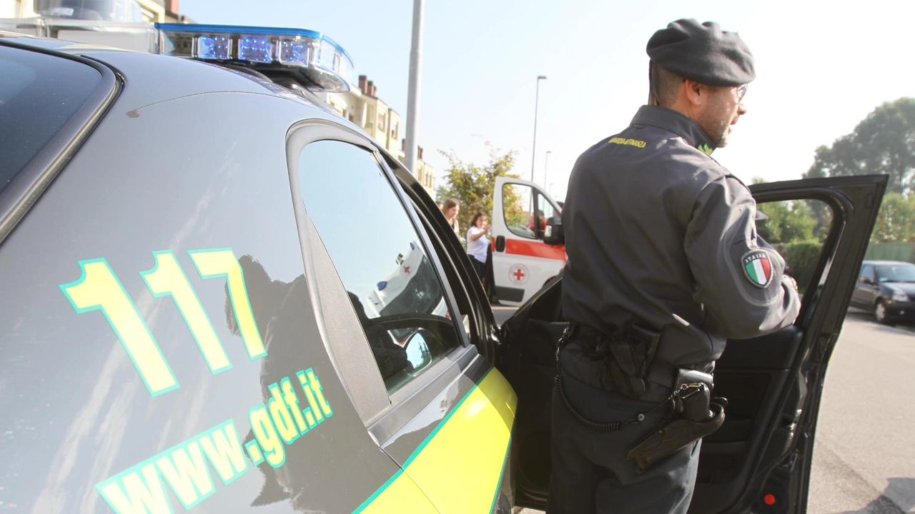 Un finanziere in azione Un finanziere in azione