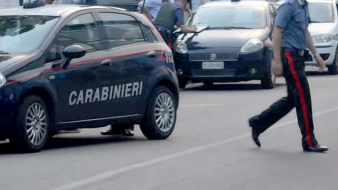 I carabinieri hanno rintracciato il nordafricano in una casa nella provincia di Como I carabinieri hanno rintracciato il nordafricano in una casa nella provincia di Como