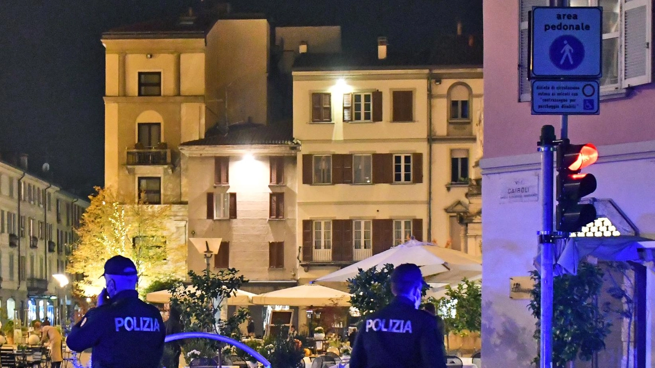 L’uomo è stato fermato dagli agenti della Volante giovedì sera durante un controllo in via Recchi L’uomo è stato fermato dagli agenti della Volante giovedì sera durante un controllo in via Recchi