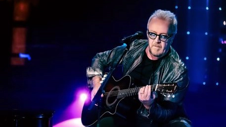 Umberto Tozzi annuncia il tour finale di concerti Umberto Tozzi annuncia il tour finale di concerti