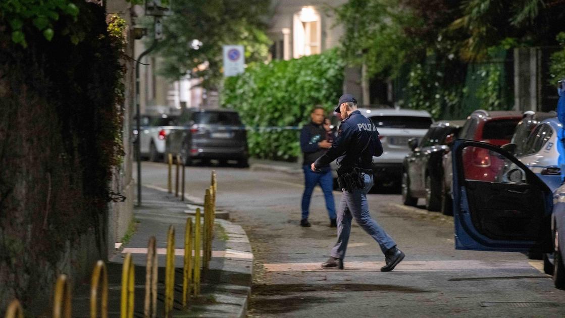 omicidio in via randaccio a milano padrone di casa trova il domestico strangolato   il blitz del ladro e le immagini delle telecamere