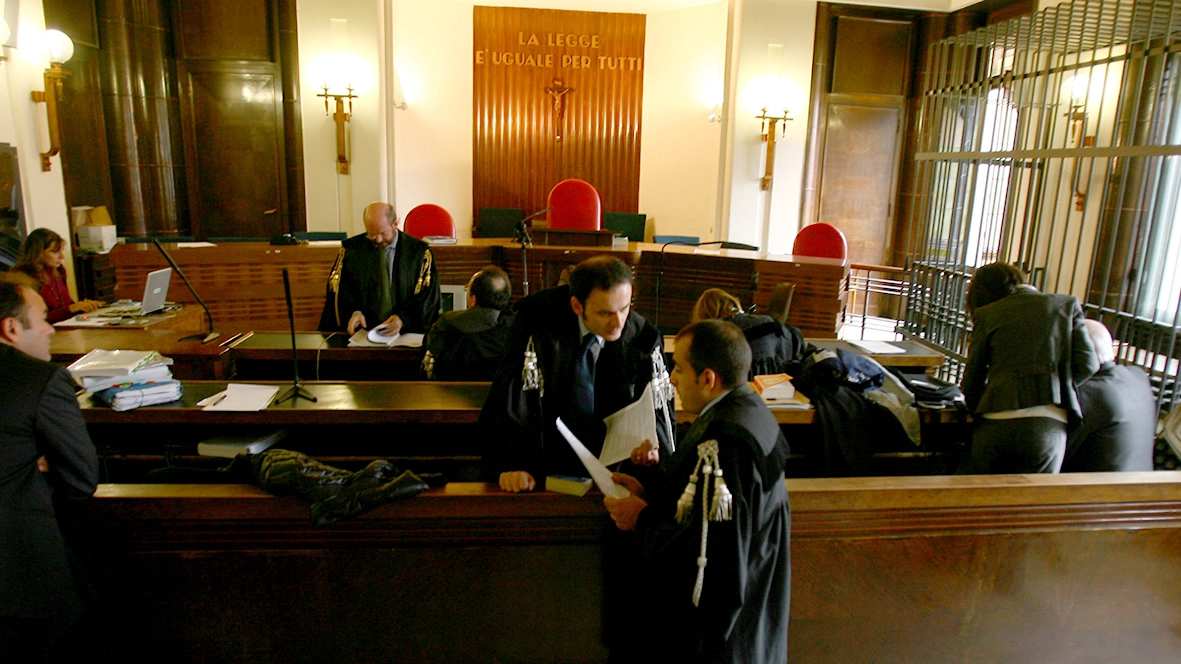 In un'aula del Tribunale di Monza si è aperto il processo alla maestra d'asilo oggi 62enne In un'aula del Tribunale di Monza si è aperto il processo alla maestra d'asilo oggi 62enne