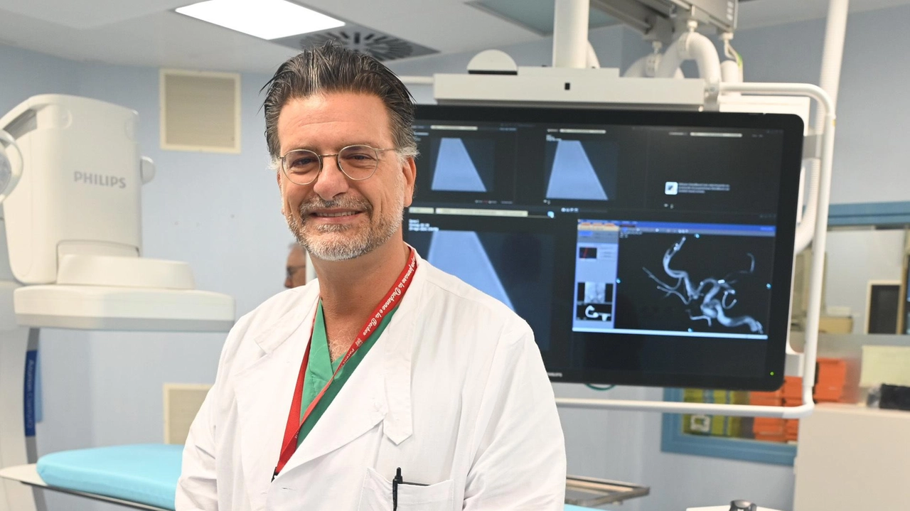 Il San Matteo in Lombardia eccelle nella cardiologia interventistica, con 450 angioplastiche primarie e 700 coronariche all'anno. L'uso di nuove tecnologie come il Tavi migliora la sopravvivenza dei pazienti. Aumentati anche gli interventi di ablazione e l'efficienza dei servizi. Il San Matteo in Lombardia eccelle nella cardiologia interventistica, con 450 angioplastiche primarie e 700 coronariche all'anno. L'uso di nuove tecnologie come il Tavi migliora la sopravvivenza dei pazienti. Aumentati anche gli interventi di ablazione e l'efficienza dei servizi.