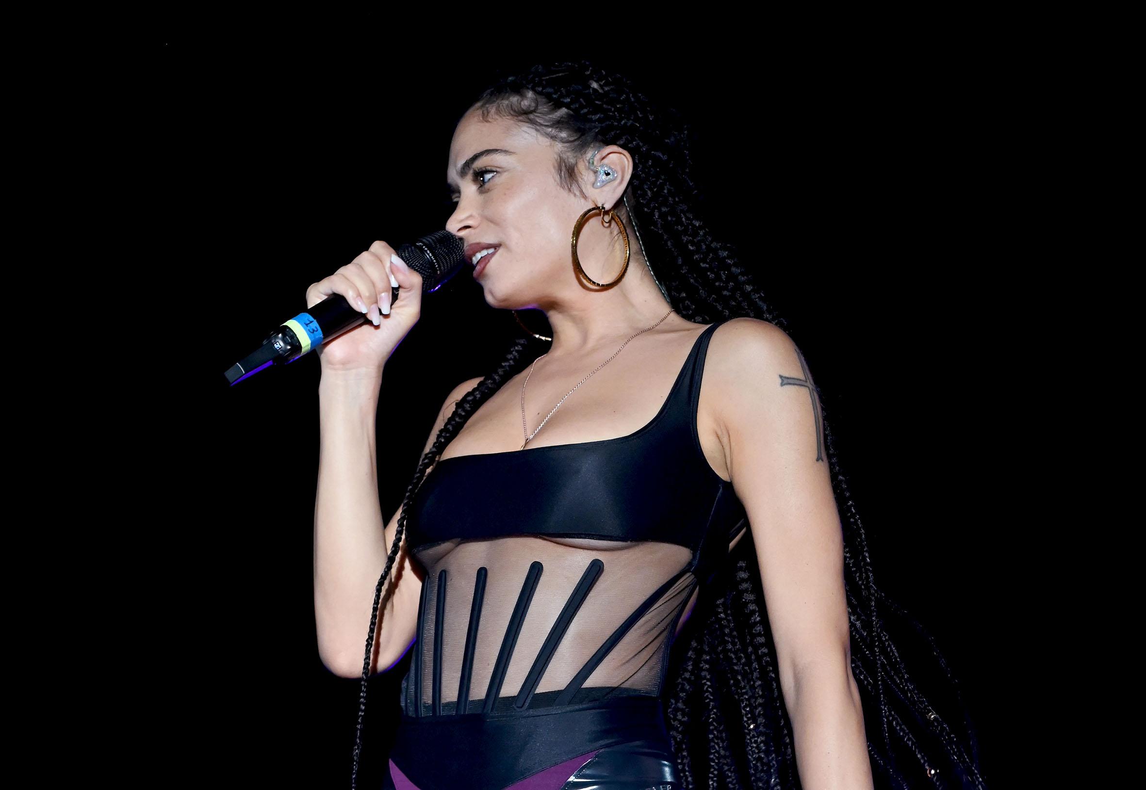 Elodie e Dua Lipa, notti da regine: Meazza e La Maura a tutto pop Elodie e Dua Lipa, notti da regine: Meazza e La Maura a tutto pop