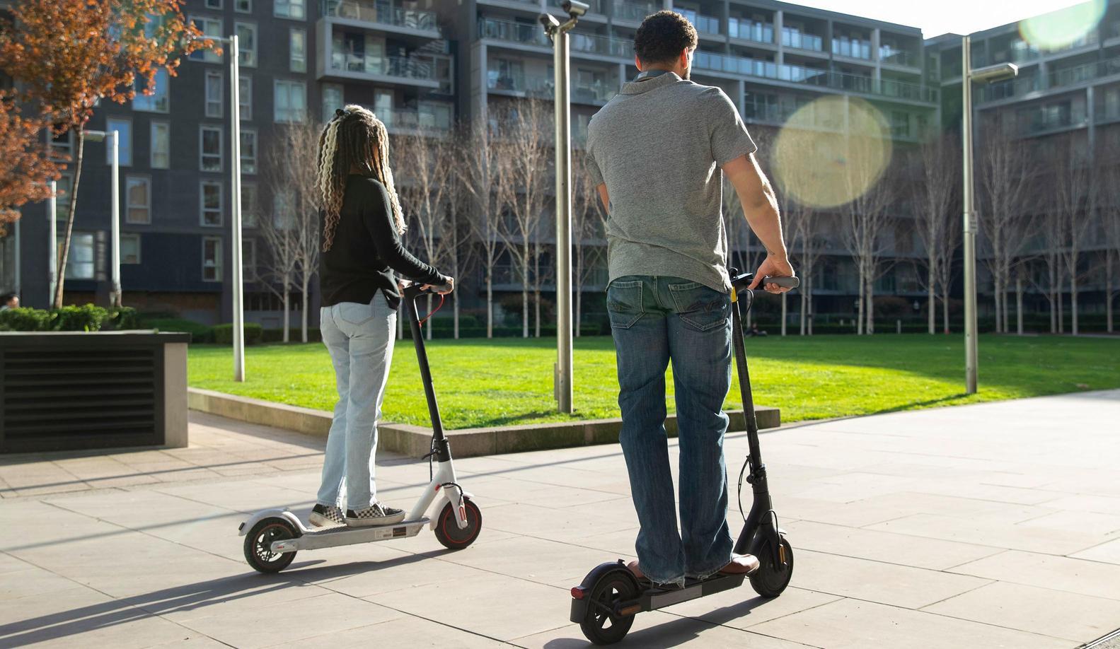 Sesto, biciclette e monopattini . Parte il bike sharing per tre anni Sesto, biciclette e monopattini . Parte il bike sharing per tre anni
