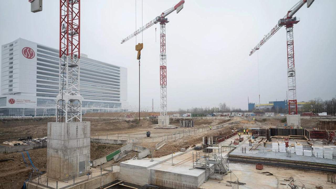 Uno dei cantieri nell'area Mind, ex area Expo Uno dei cantieri nell'area Mind, ex area Expo